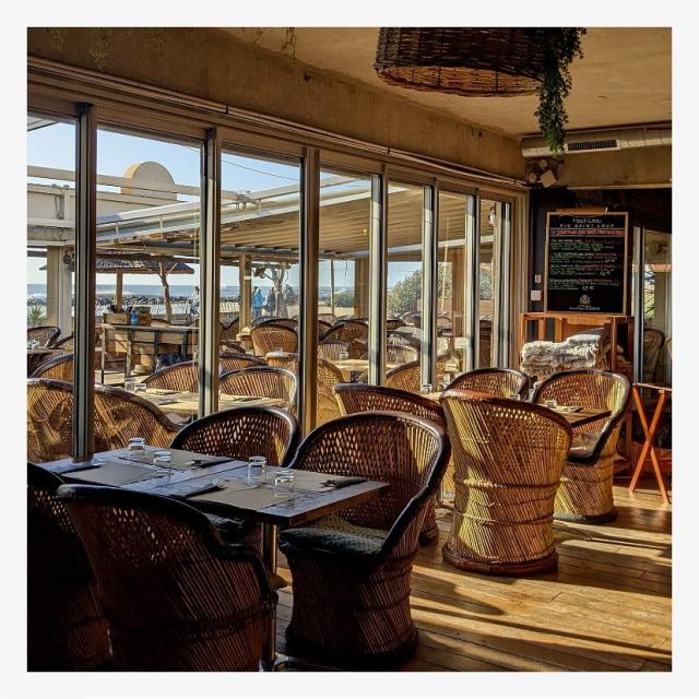 L'albatros, bistrot de plage à Palavas-les-Flots sur la rive droite